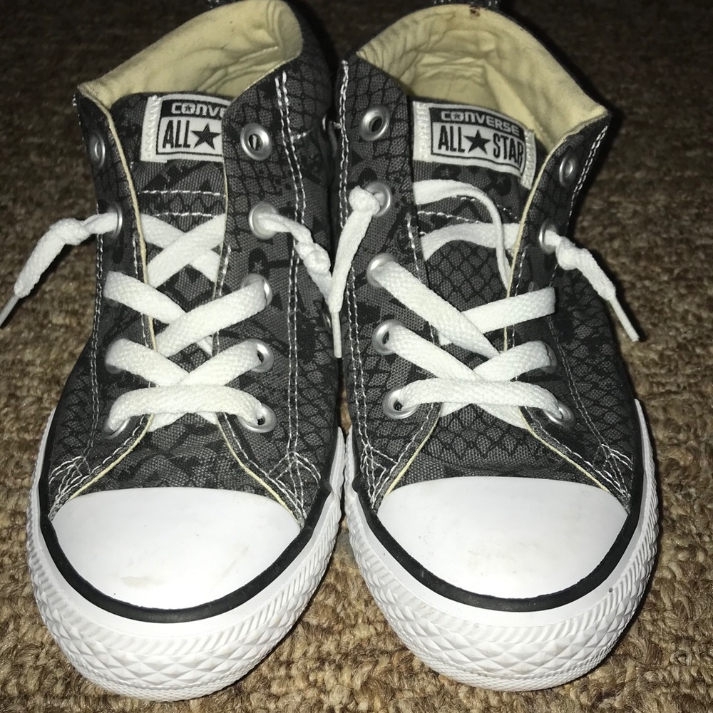 Snake print converse